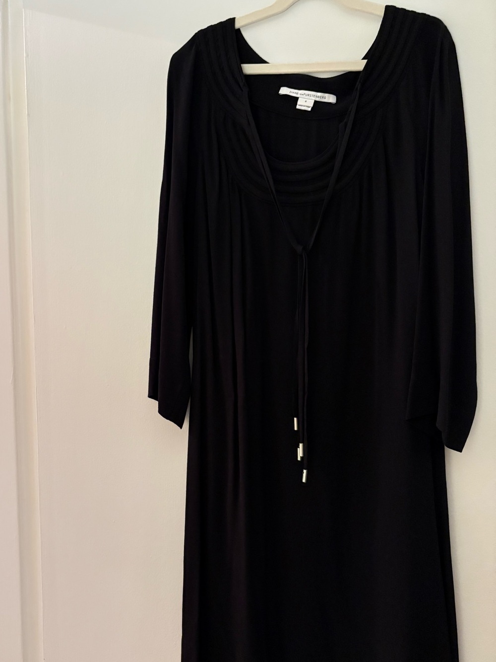 Diane Von Furstenberg Black Tie-Neck Tunic